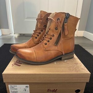 Tara M Loris boots cognac 40